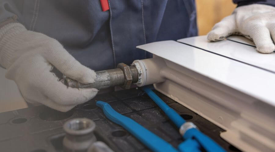 Professional water heater repair services in New Salem, IL